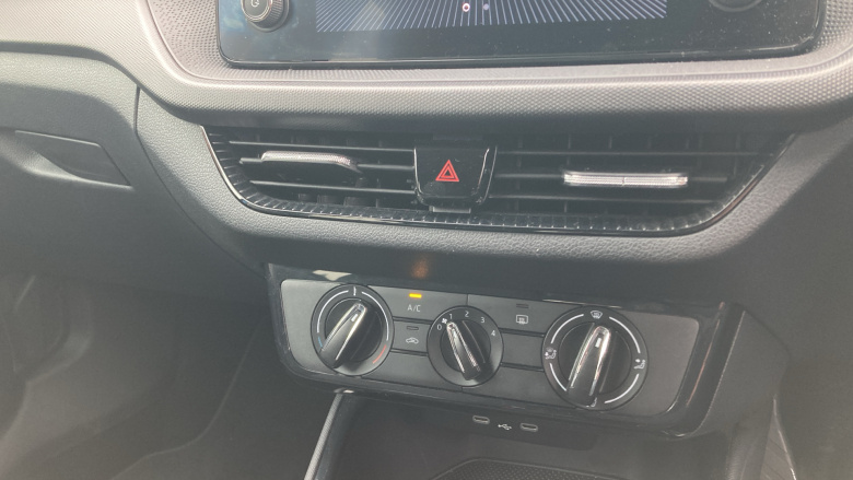 Skoda Fabia 1.0 MPI 80 Colour Edition 5dr Petrol Hatchback